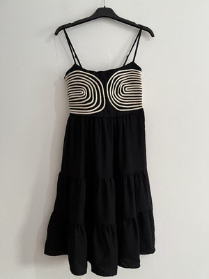 Vestido midi negro