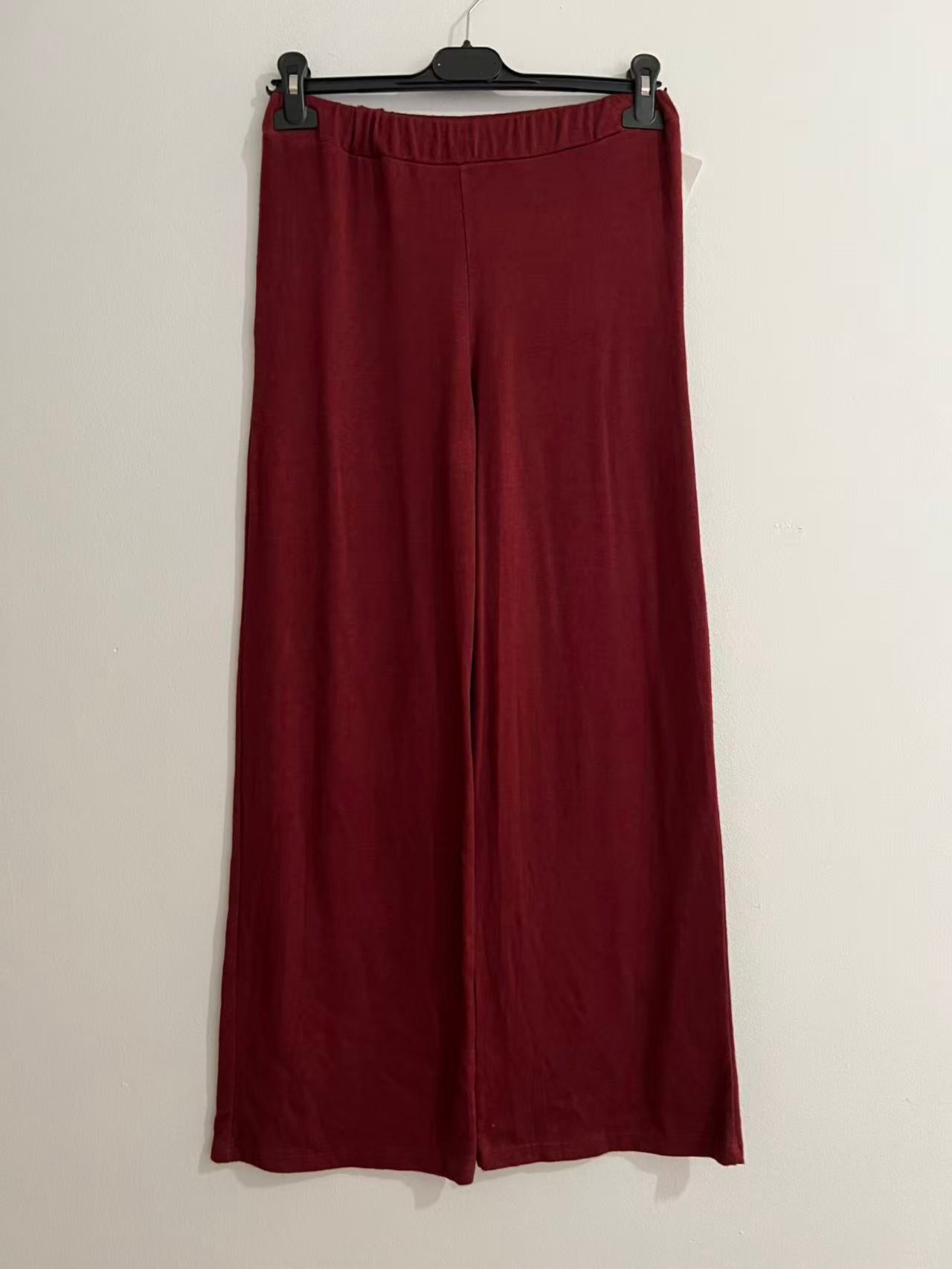 Pantalón punto básico burdeos