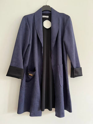 Gabardina antelina lisa marino