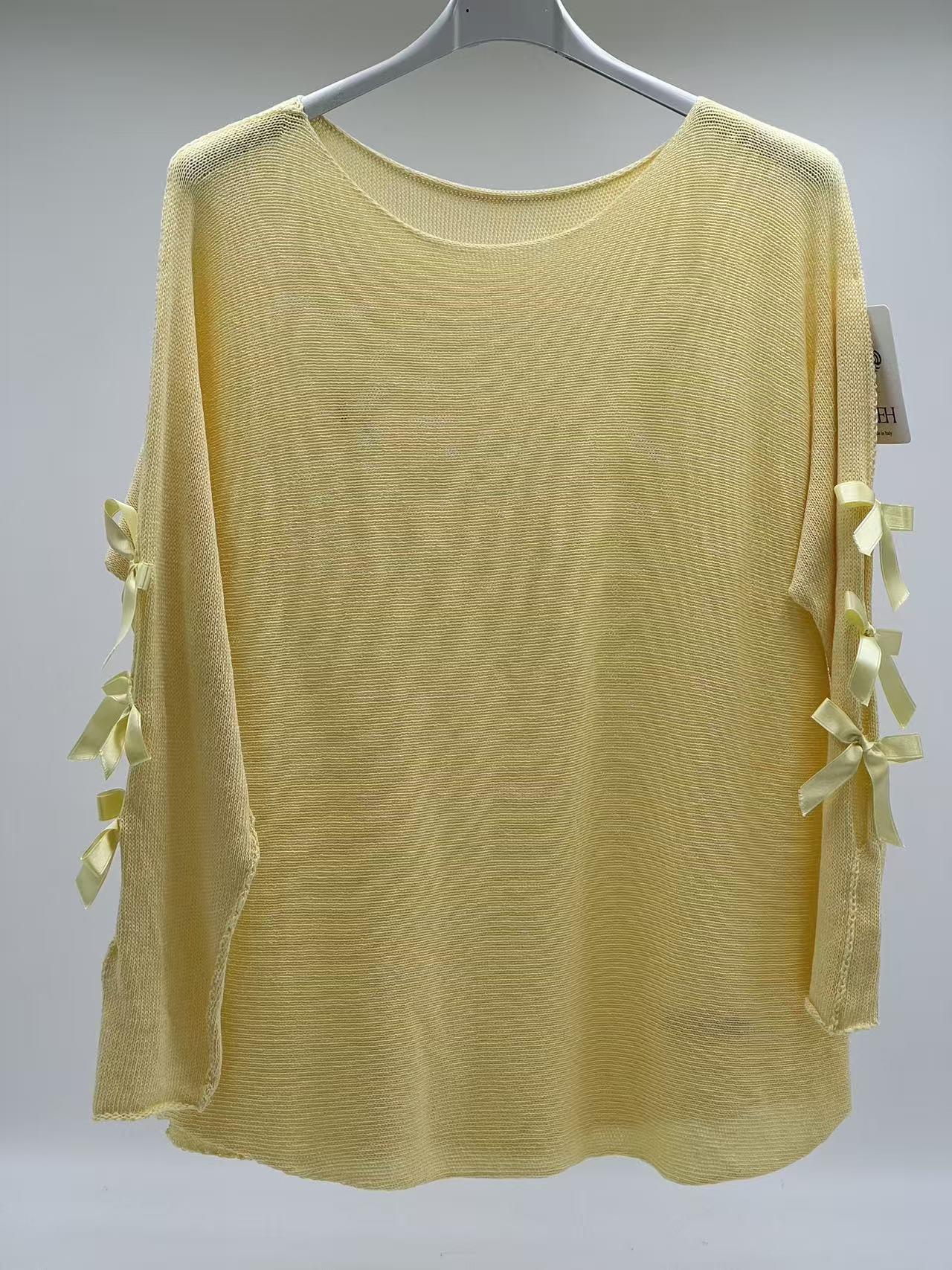 Jersey de Punto Calado con Lazos en Mangas y Textura Soft Cotton