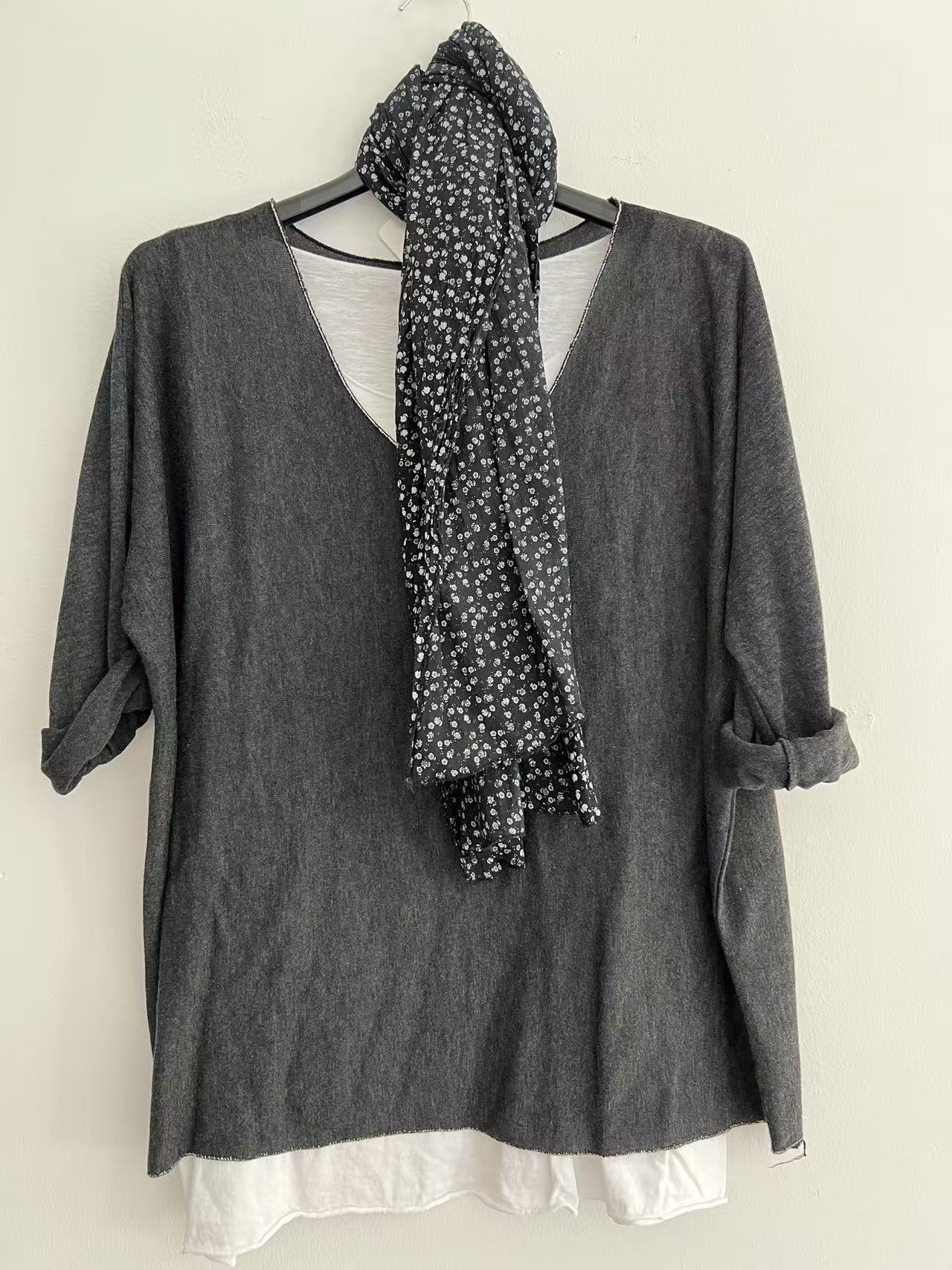 Conjuntos dos piezas con bufanda negro