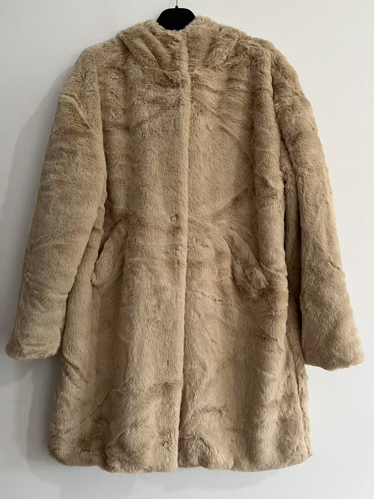 Abrigo de pelo beige
