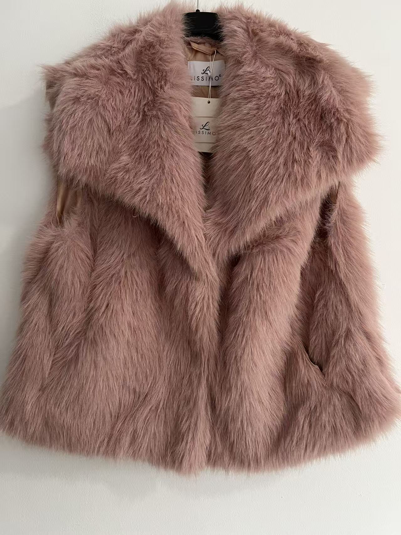 Chaleco efecto pelo rosa