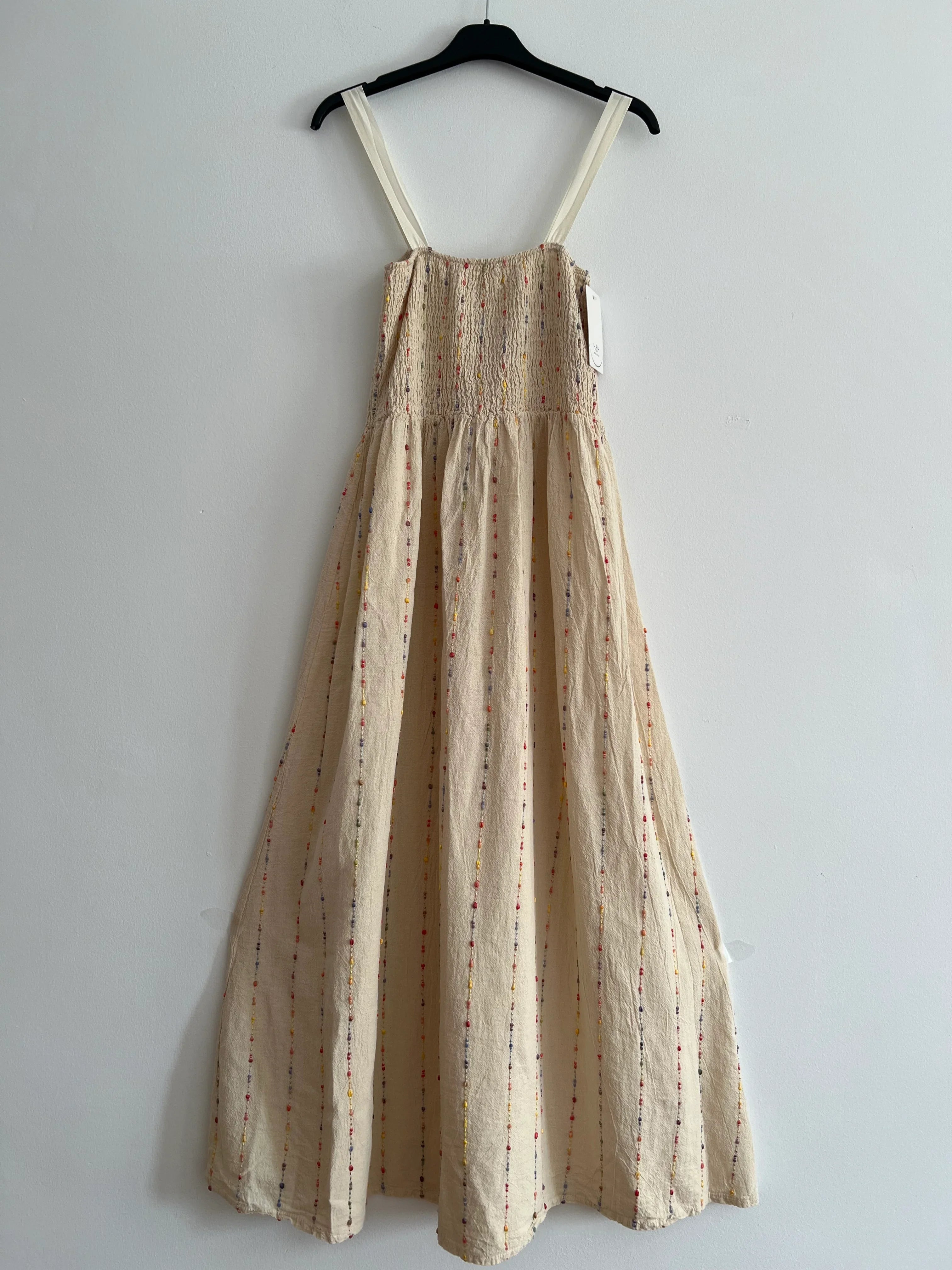 Vestido lino beige