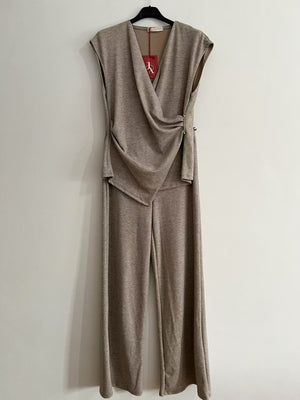 Conjunto top corchete taupe