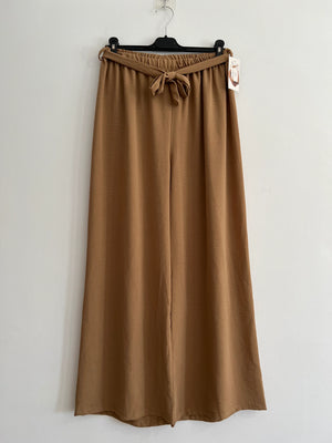 Pantalón pirata carmel