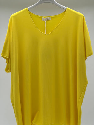Camiseta pico amarillo