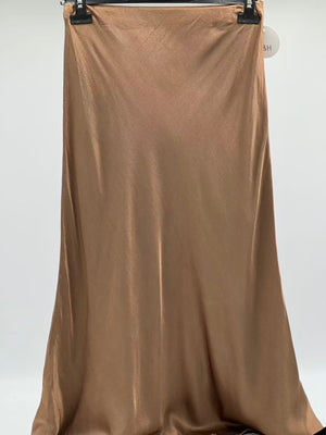 Falda raso larga camel