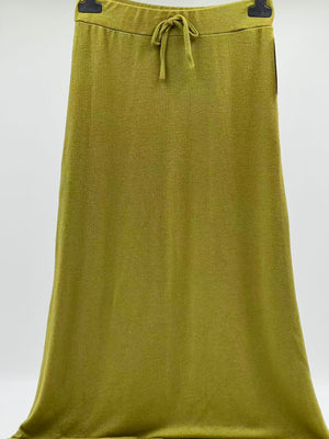 Falda larga punto verde pistacho