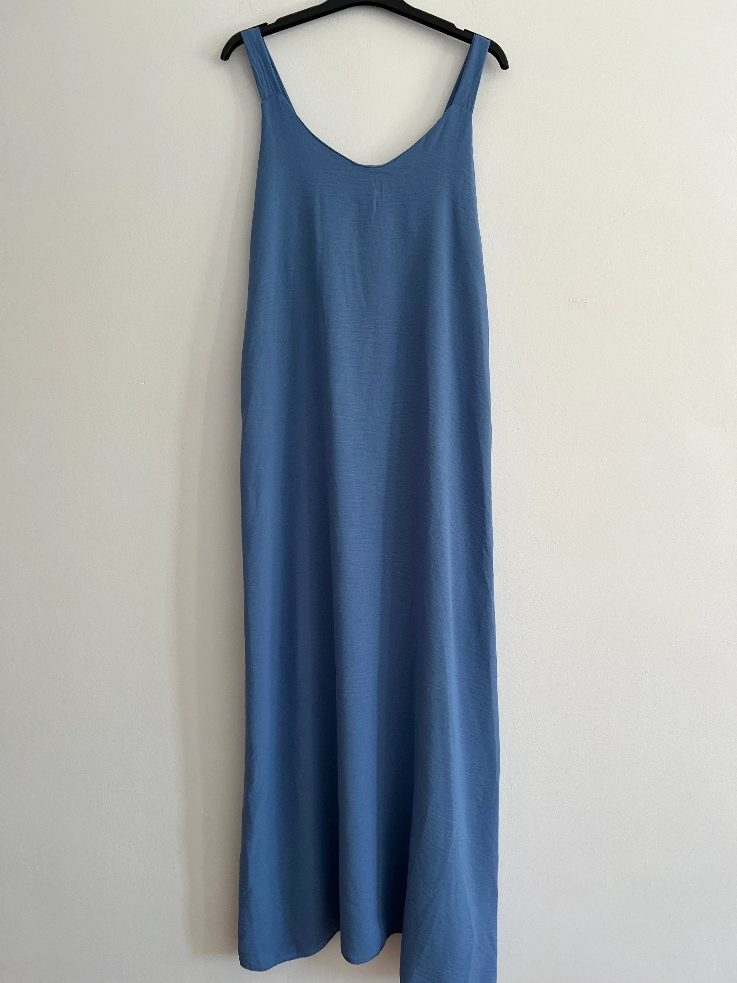 Vestido tirantes liso