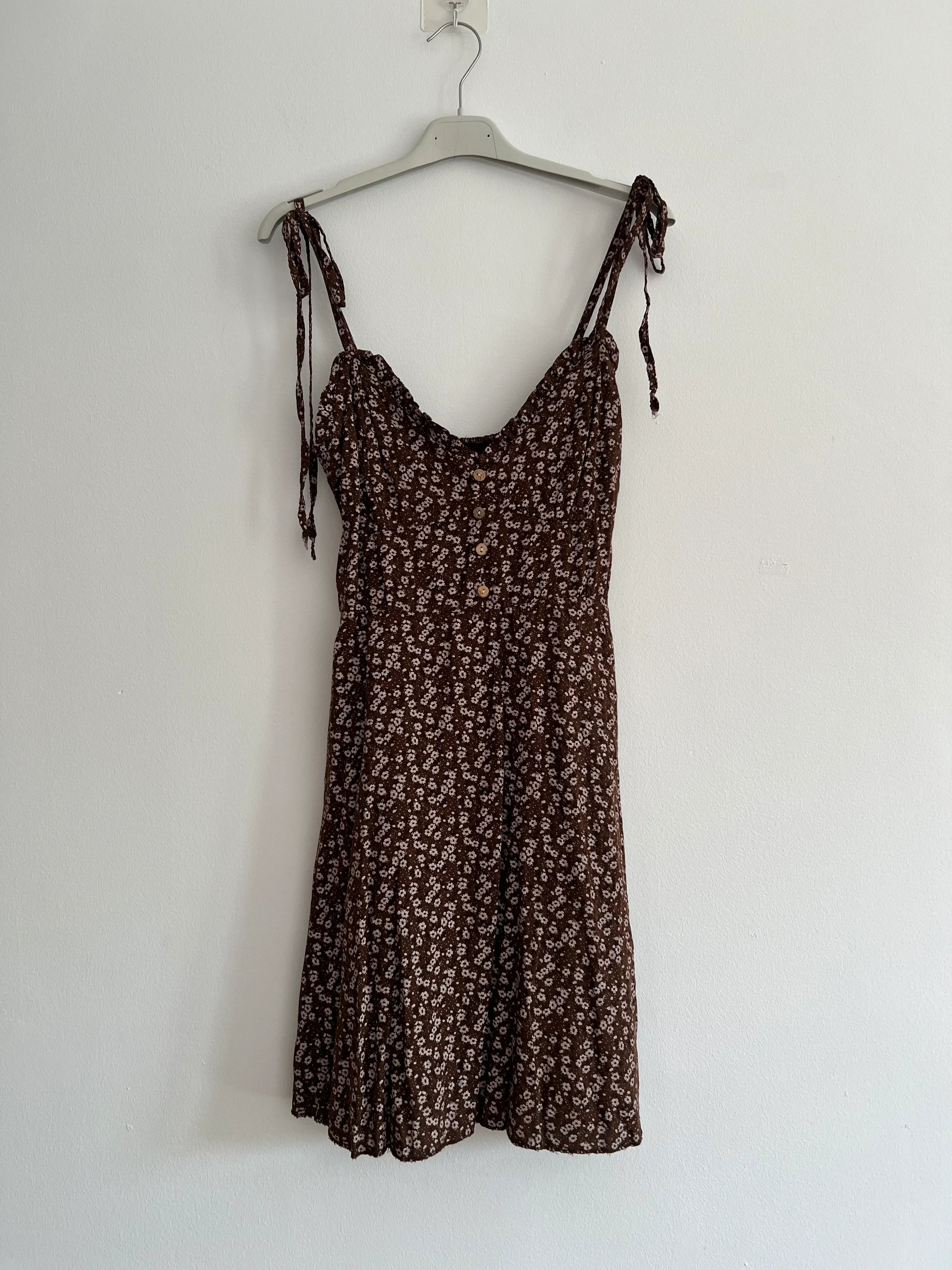 Vestido midi tirantes florecitas