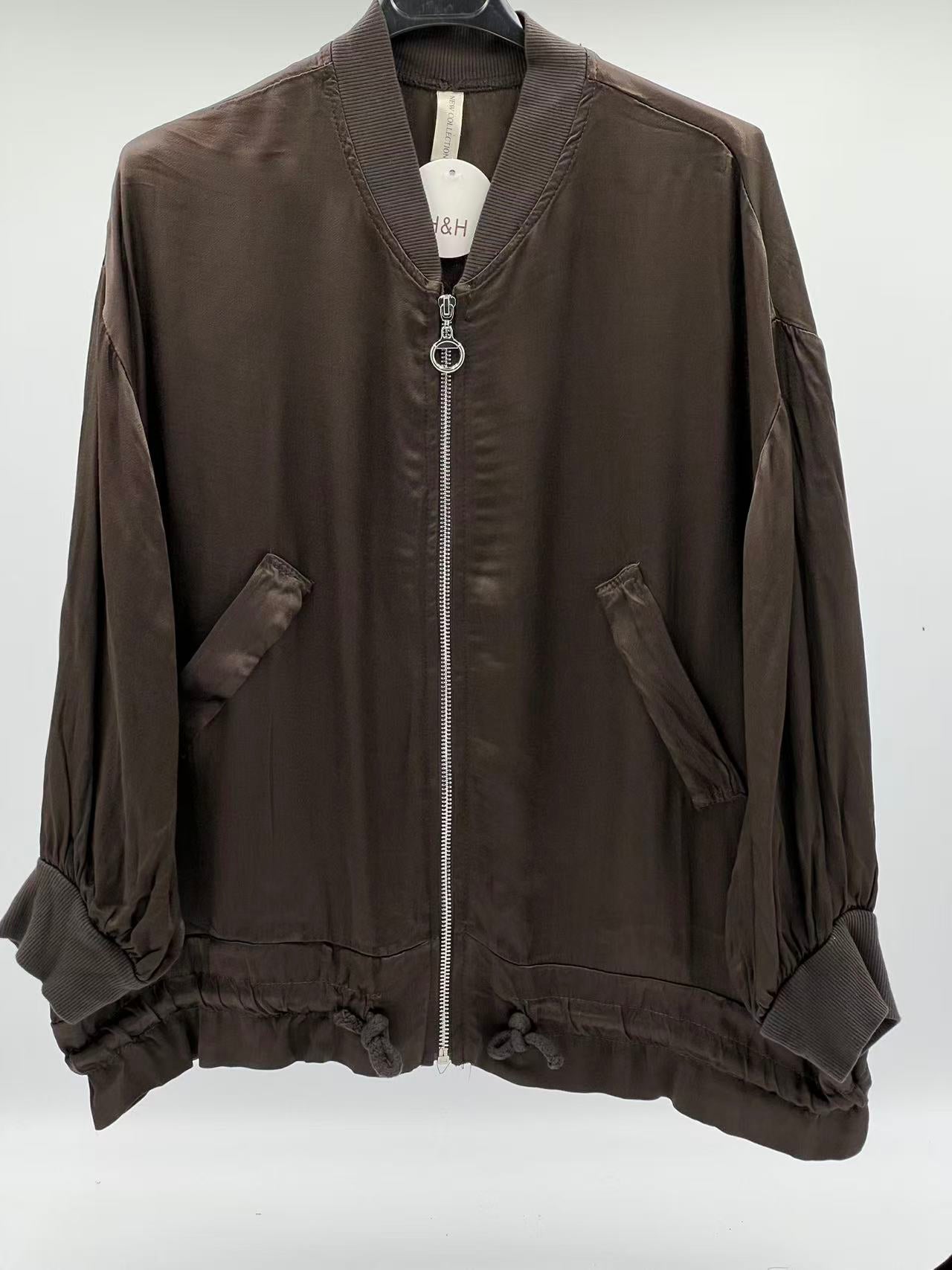 Bomber raso marrón chocolate