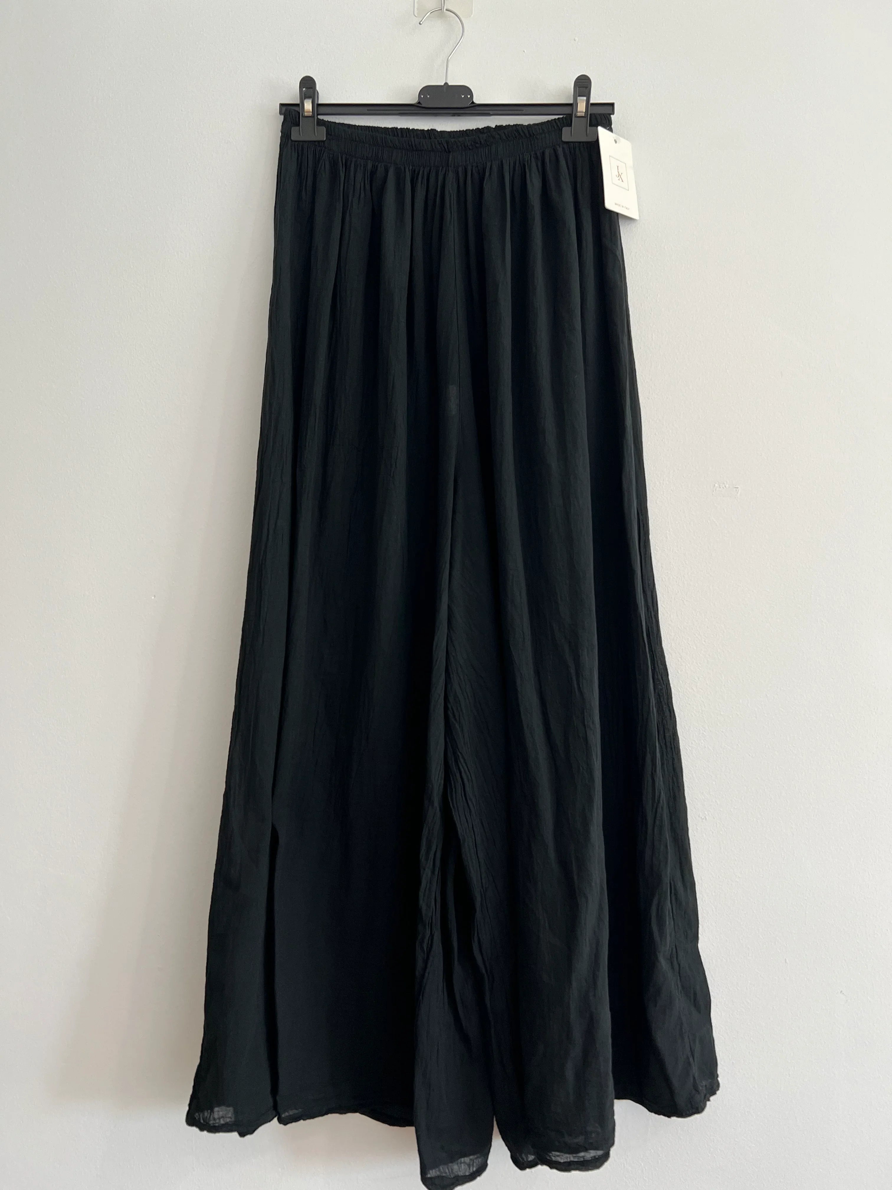 Pantalón ancho fino