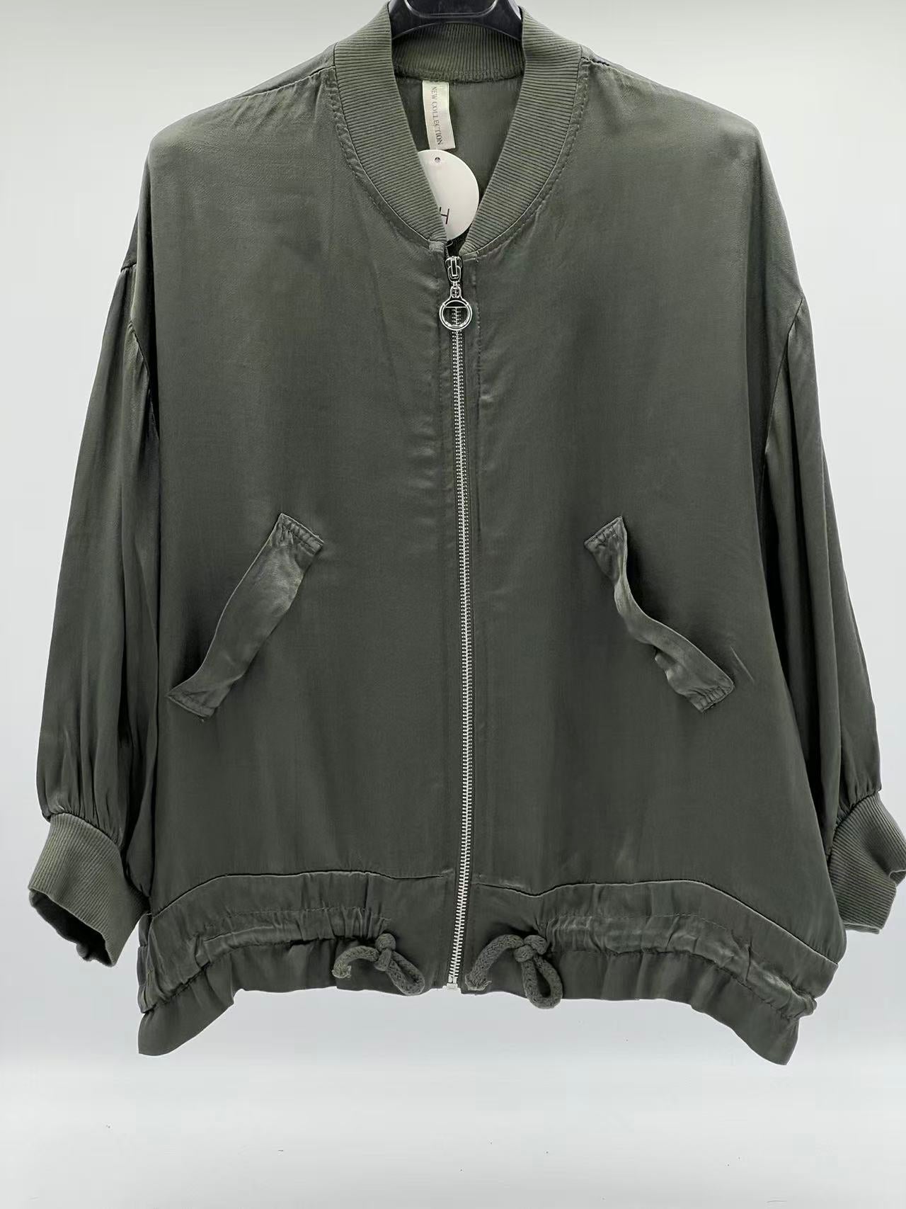 Bomber raso verde caqui