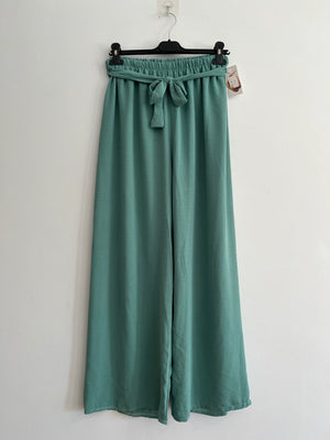 Pantalón pirata verde agua