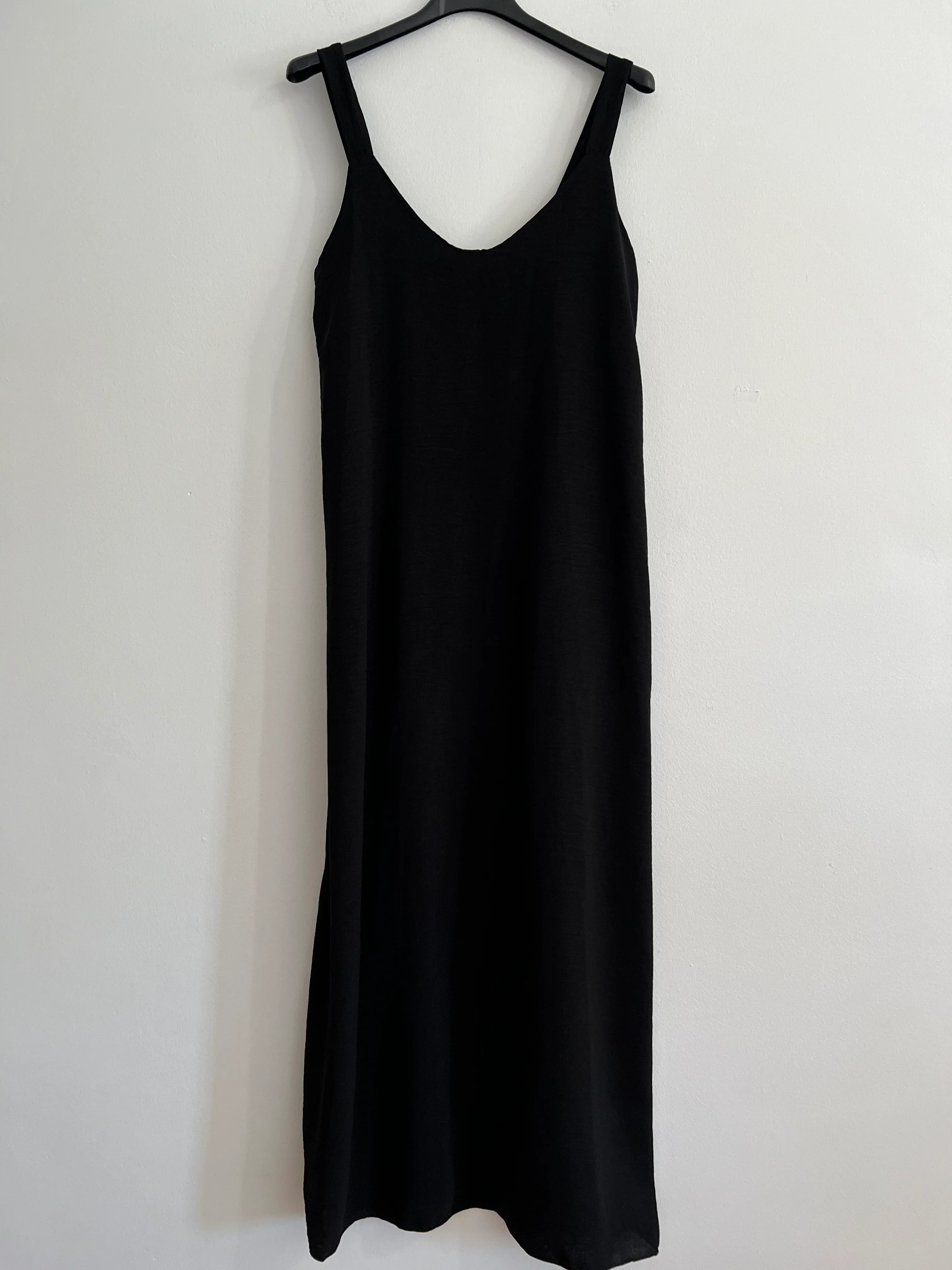 Vestido tirantes liso
