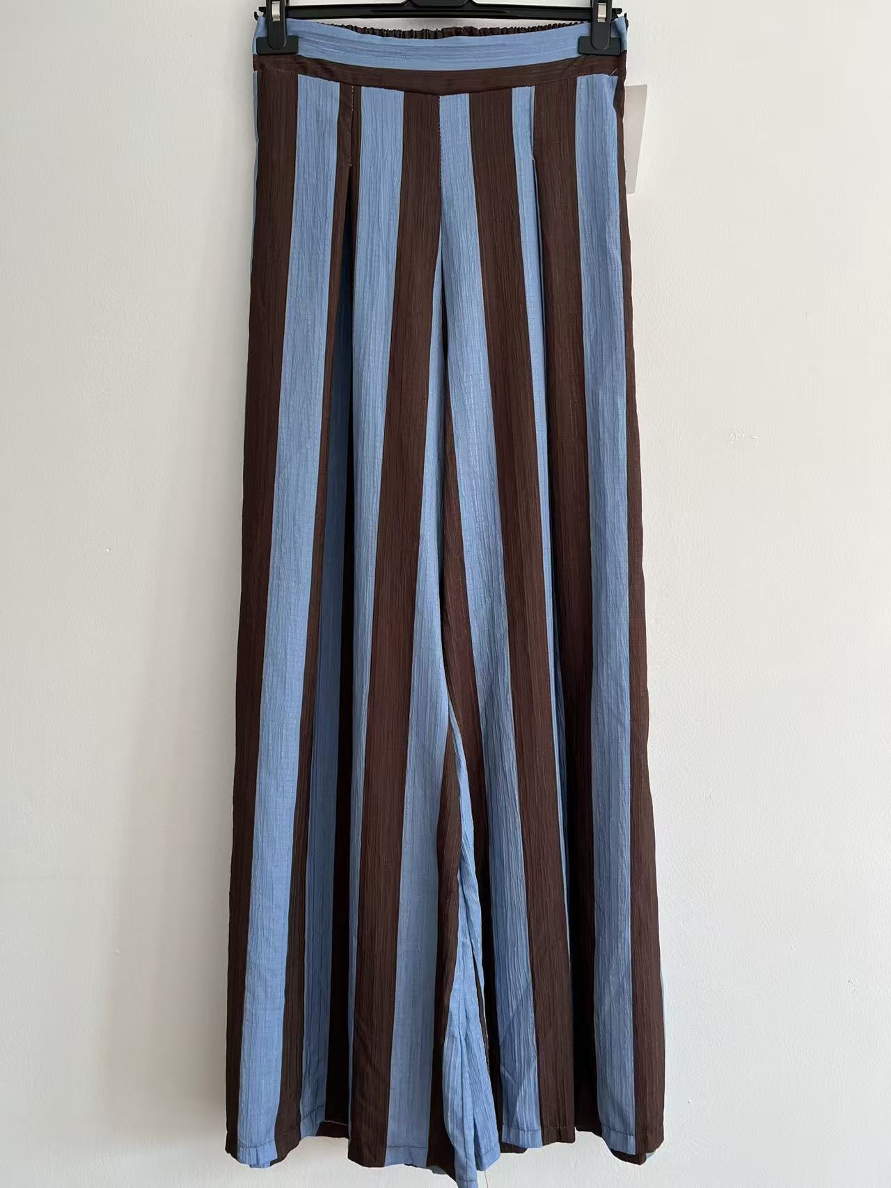 Pantalón Palazzo de Rayas con Cintura Plana