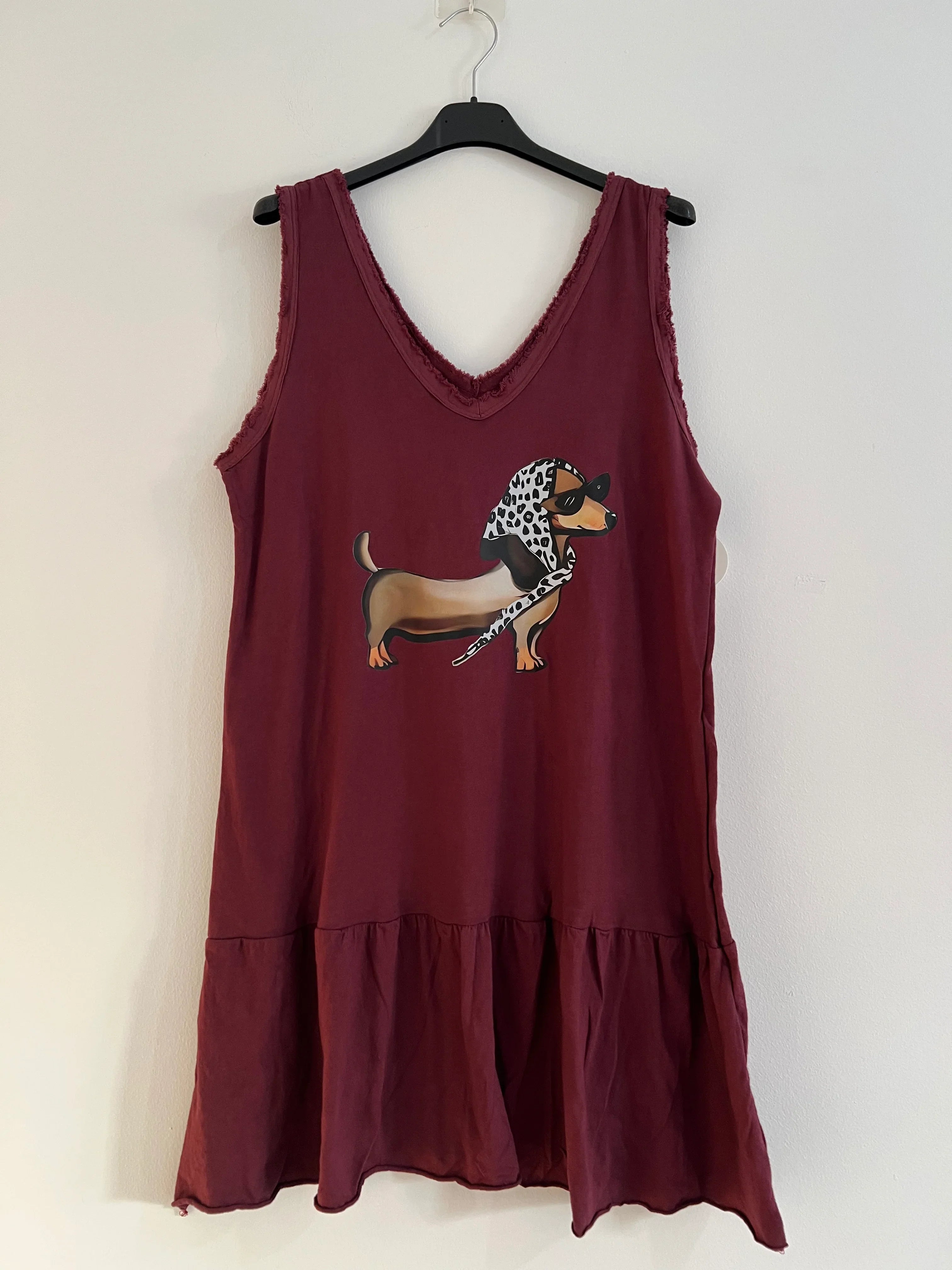 Vestido midi dibujo burdeo