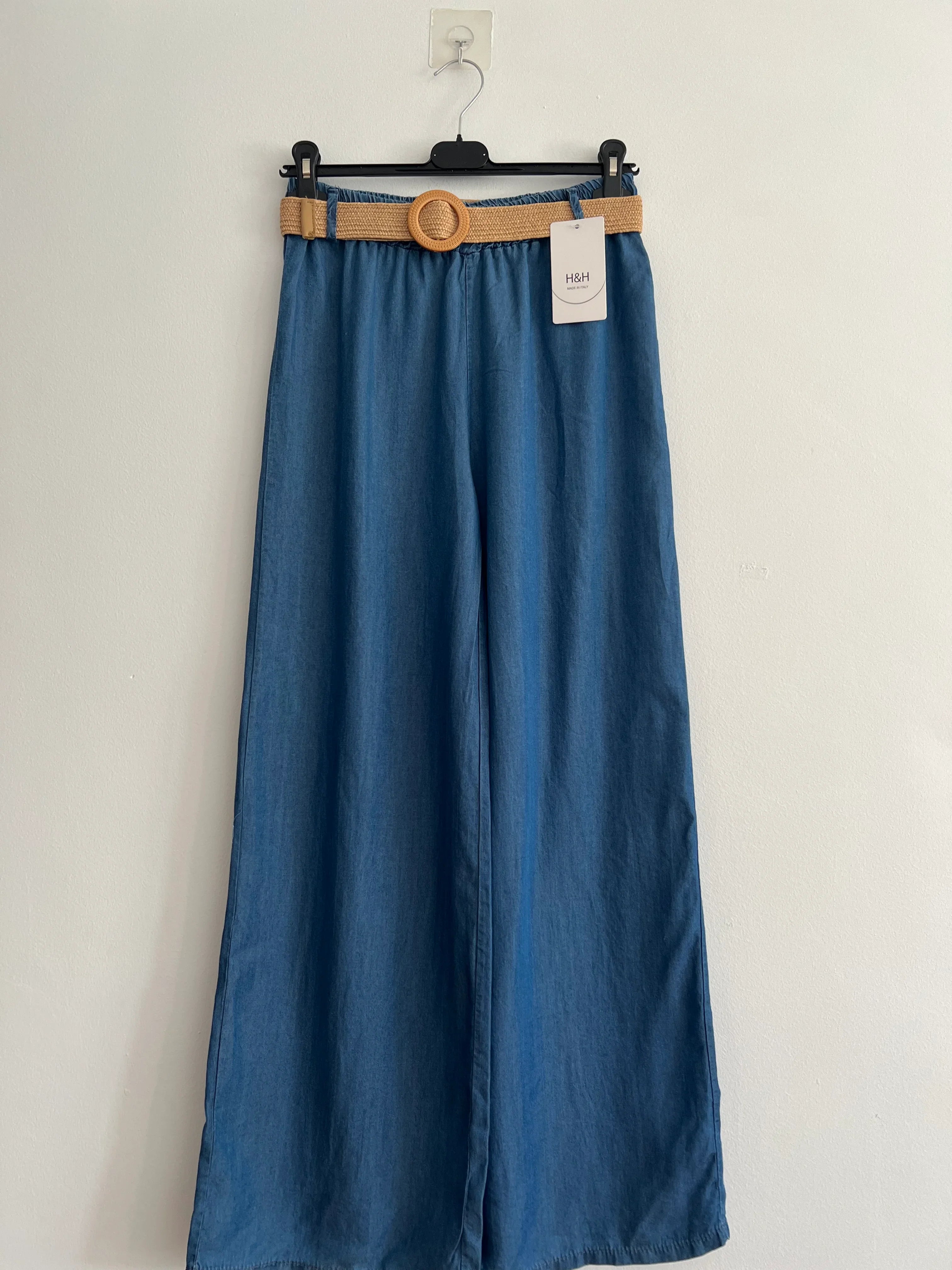 Pantalón largo vaquero oscuro