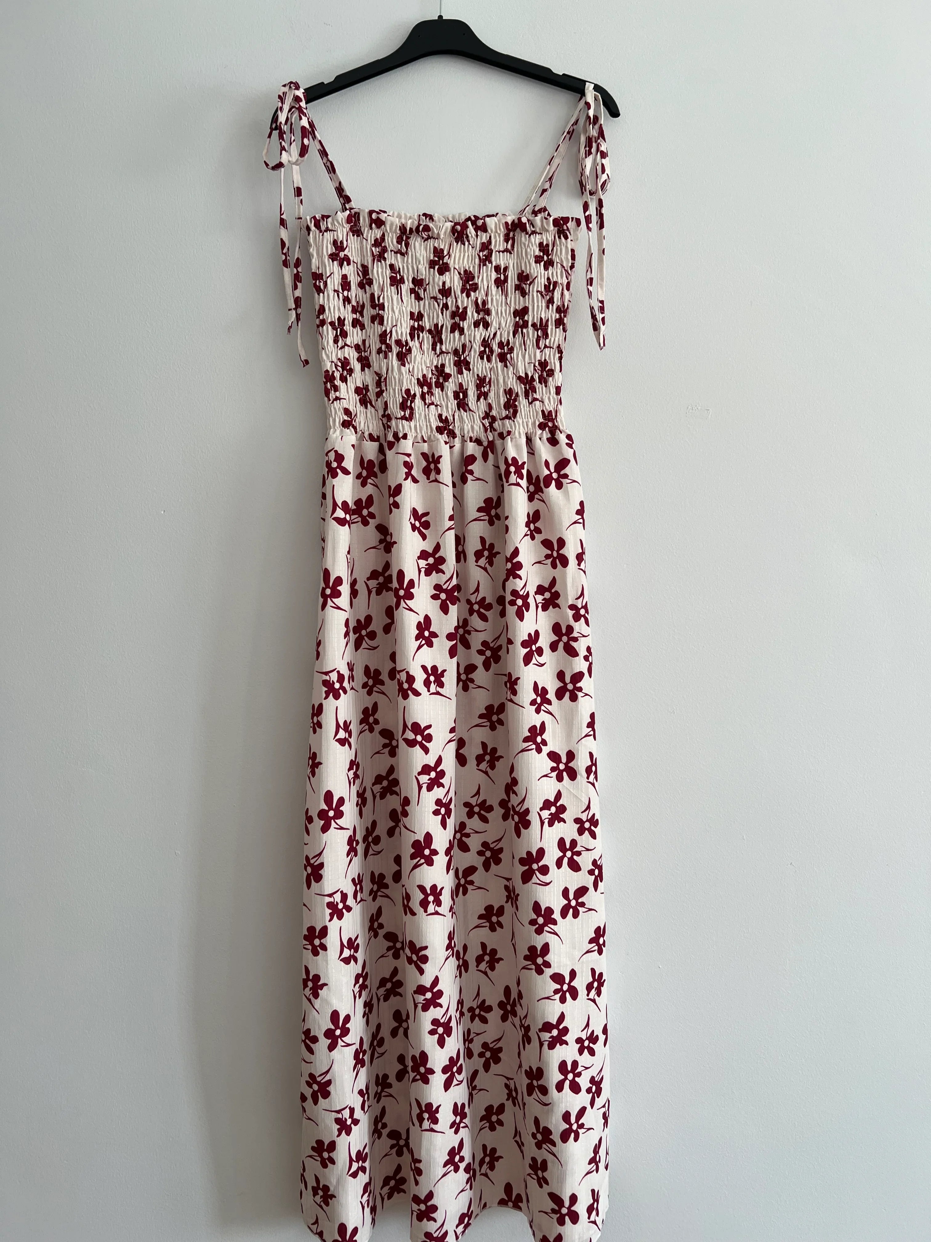 Vestido florecita rojo oscuro