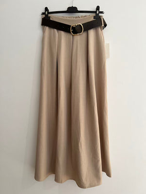 Falda larga lisa correa beige