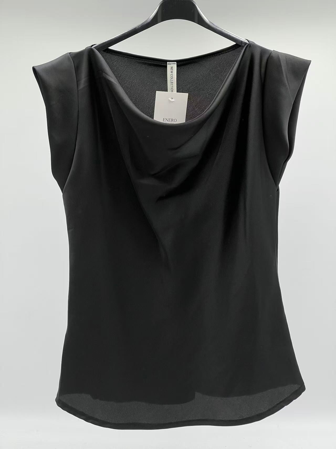 Blusa de Cuello Drapeado con Textura Satinada