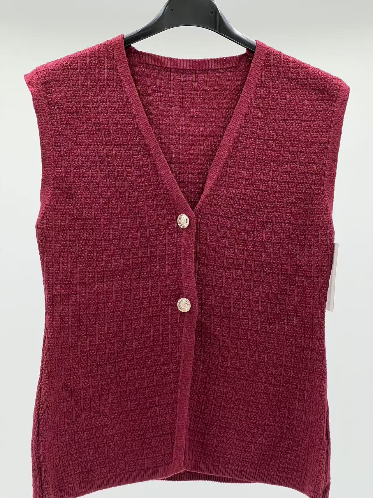 Jersey sin manga botones burdeos