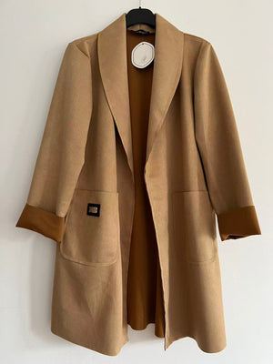 Gabardina antelina lisa camel