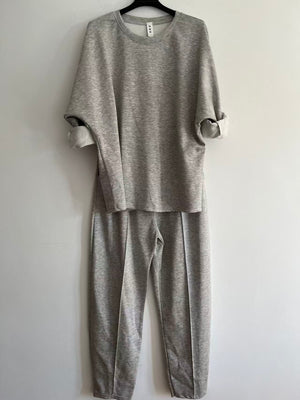 Conjunto chandal liso gris