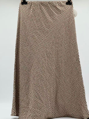 Falda cuadra larga caldera