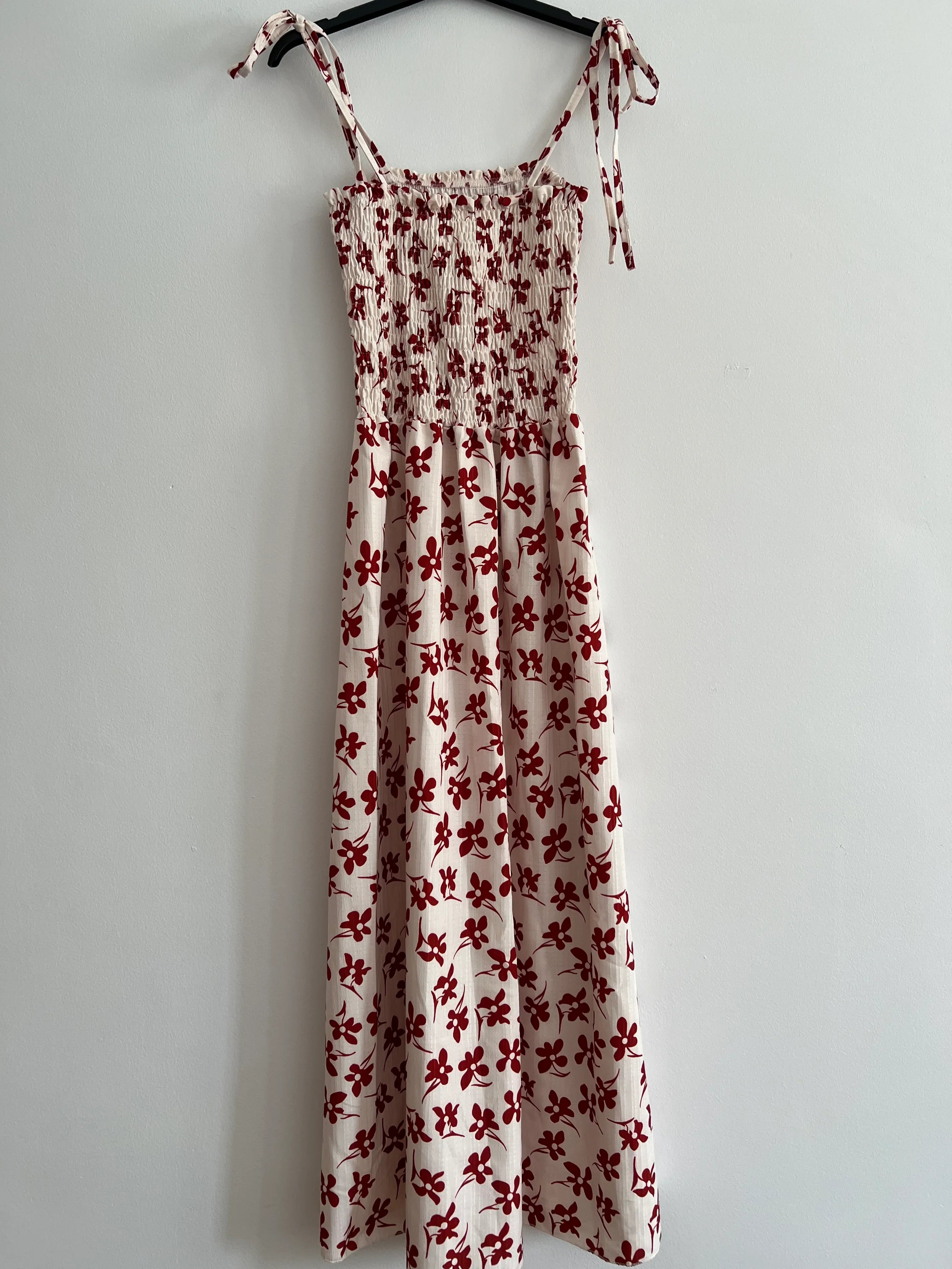 Vestido largo tirantes florecita