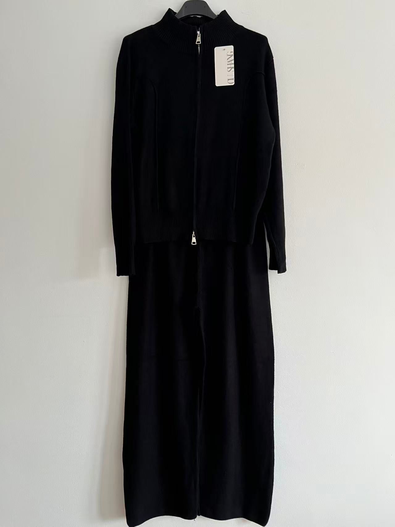 Conjunto de punto con cremallera