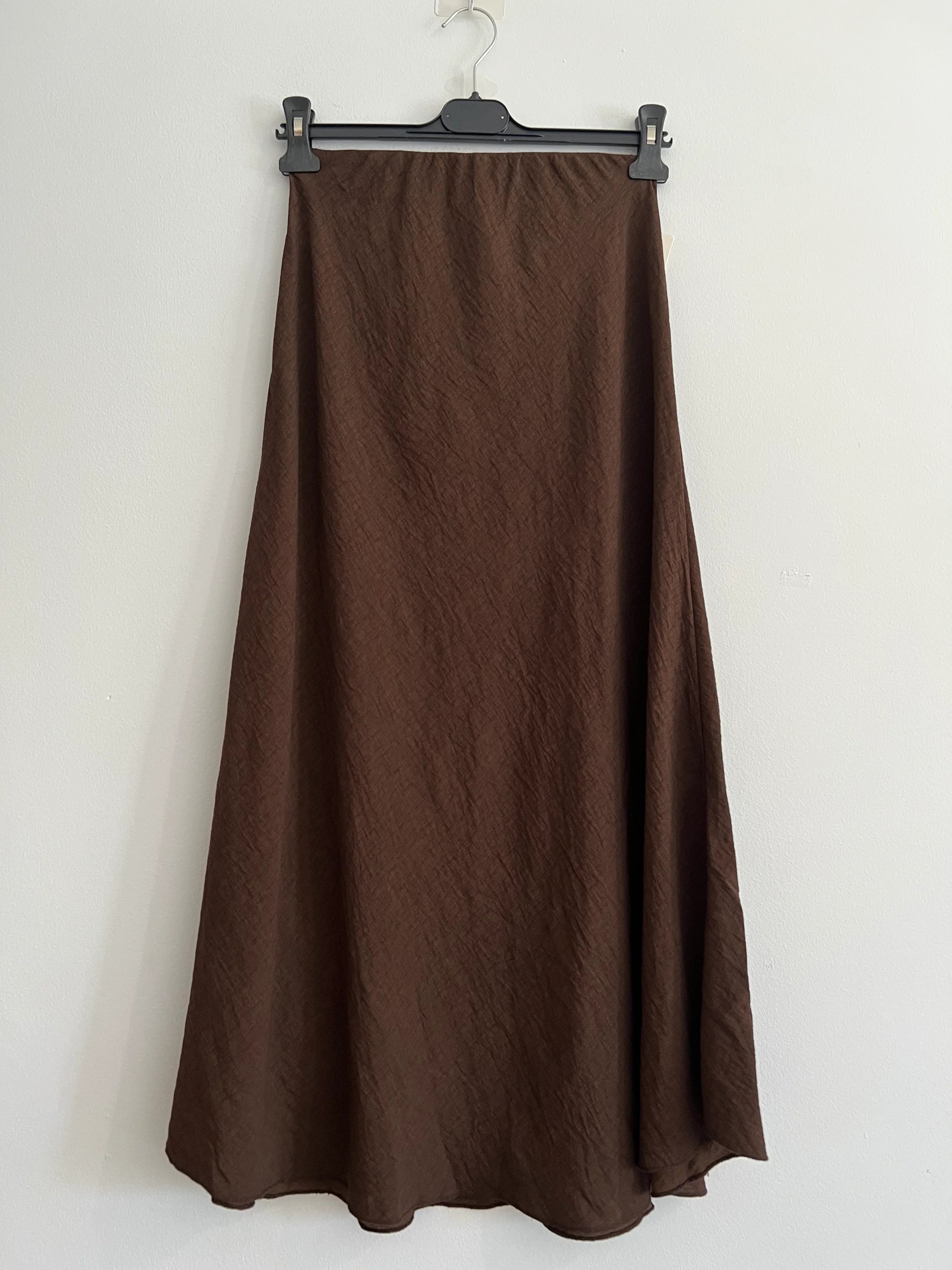 Falda larga marron