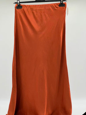 Falda raso larga caldera