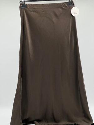 Falda raso larga marrón chocolate 